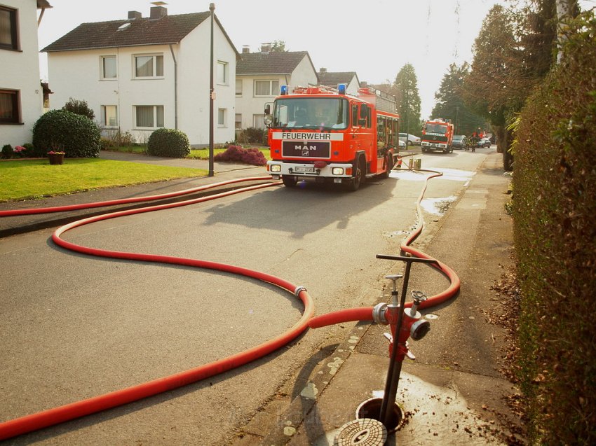 Feuer Koeln Weiss Zuendorfer Weg P55.JPG